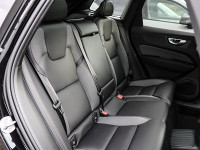 Volvo XC60 T6 Plus Black Edition - SUV/Off-road - Schwarz - Neuwagen - Bild 4