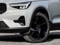Volvo XC40 B3 Plus Black Edition - SUV/Off-road - Grau - Neuwagen - Bild 5