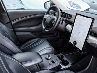 Ford Mustang Mach-E - SUV/Off-road - Schwarz - Gebrauchtwagen - Bild 3