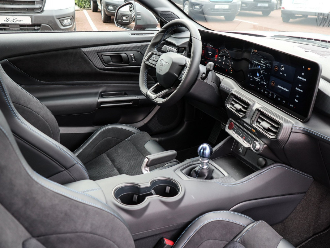 Ford Mustang Fastback Dark Horse - Sportwagen/Coupé - Rot - Neuwagen - Bild 3