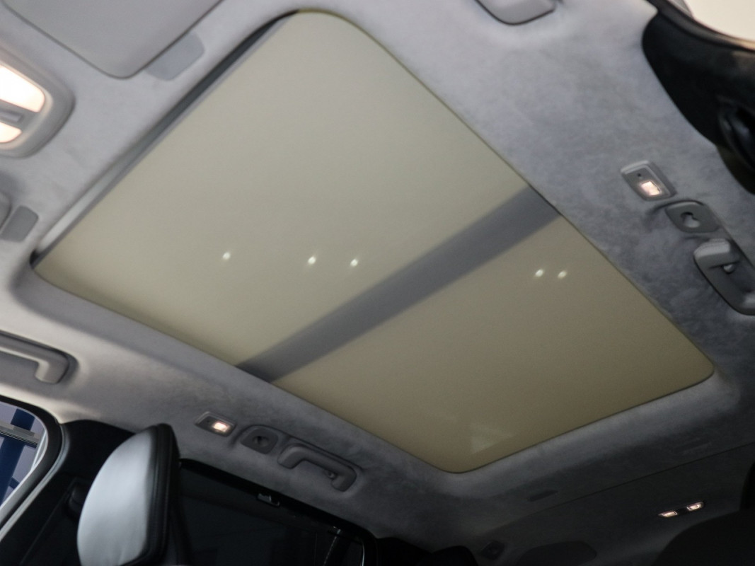 Volvo XC90 T8 AWD Recharge Reskin - SUV/Off-road - Grau - Gebrauchtwagen - Bild 13