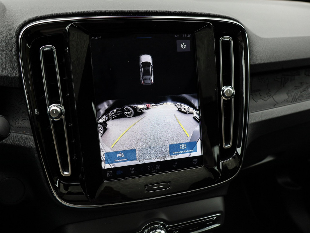 Volvo C40 Recharge - SUV/Off-road - Schwarz - Gebrauchtwagen - Bild 14