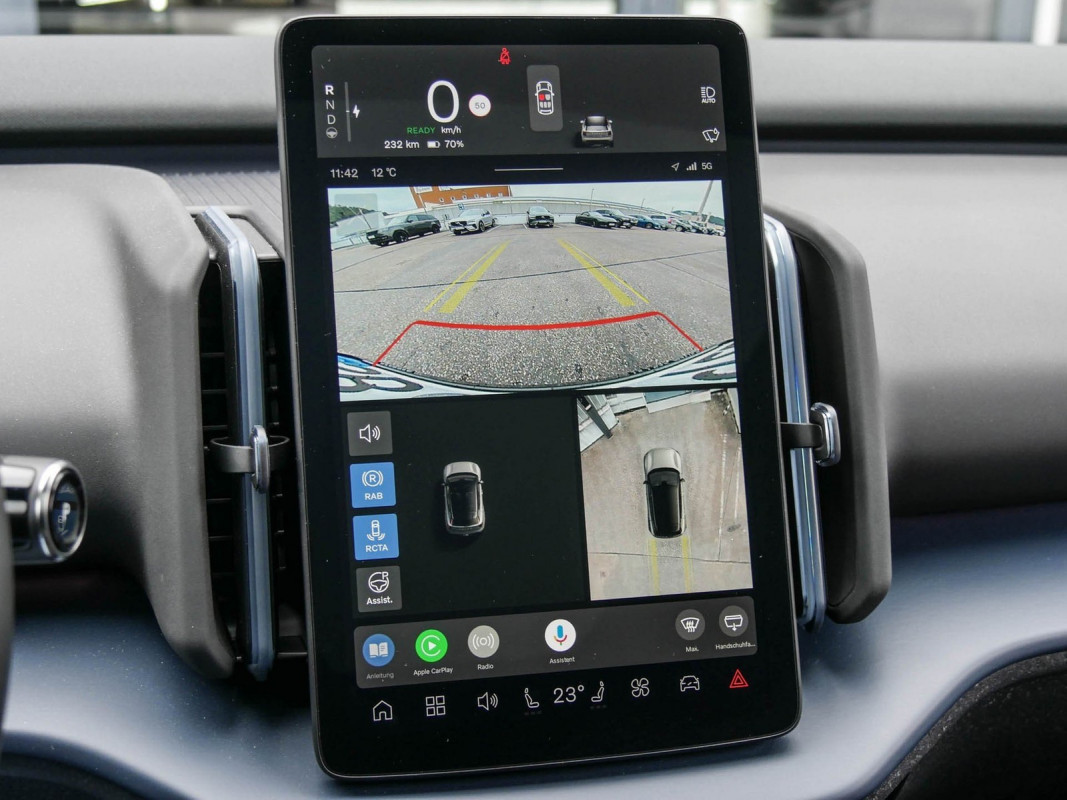 Volvo EX30 CC - SUV/Off-road - Grau - Gebrauchtwagen - Bild 13