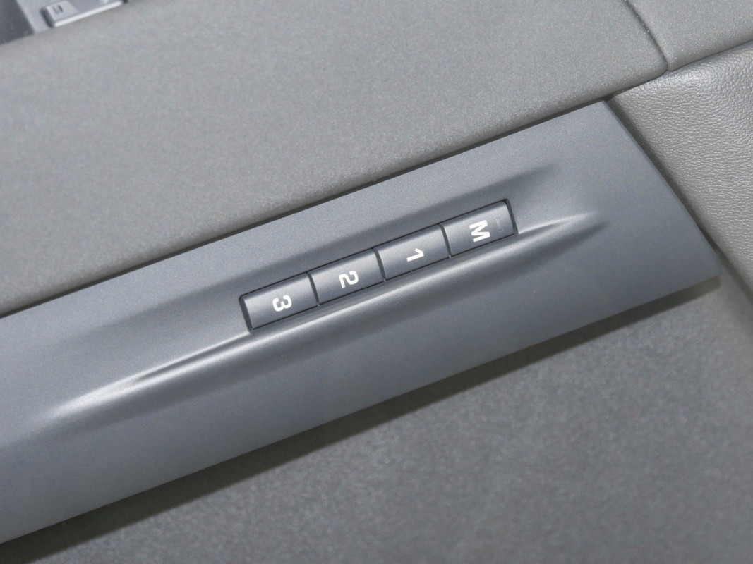 Land Rover Range Rover Evoque P270e S - SUV/Off-road - Blau - Neuwagen - Bild 14