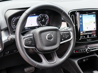 Volvo XC40 T3 - SUV/Off-road - Weiss - Gebrauchtwagen - Bild 10