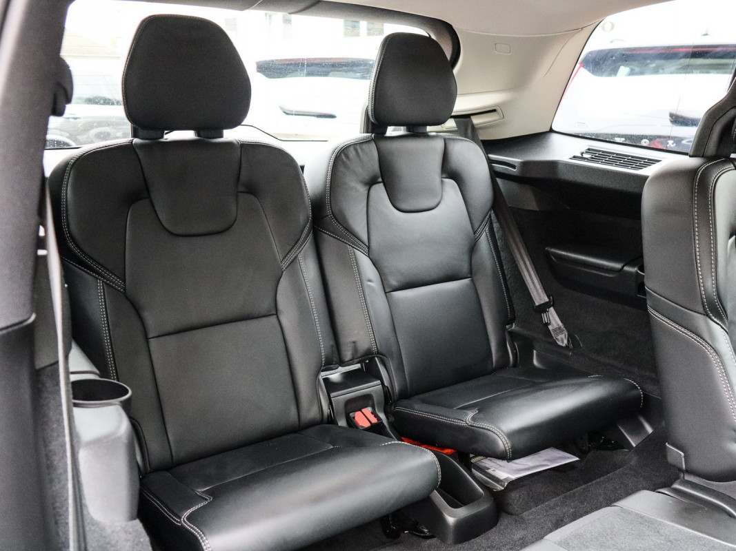 Volvo XC90 T8 - SUV/Off-road - Blau - Gebrauchtwagen - Bild 15