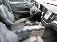 Volvo XC60 T8 Plus Dark - SUV/Off-road - Blau - Gebrauchtwagen - Bild 3