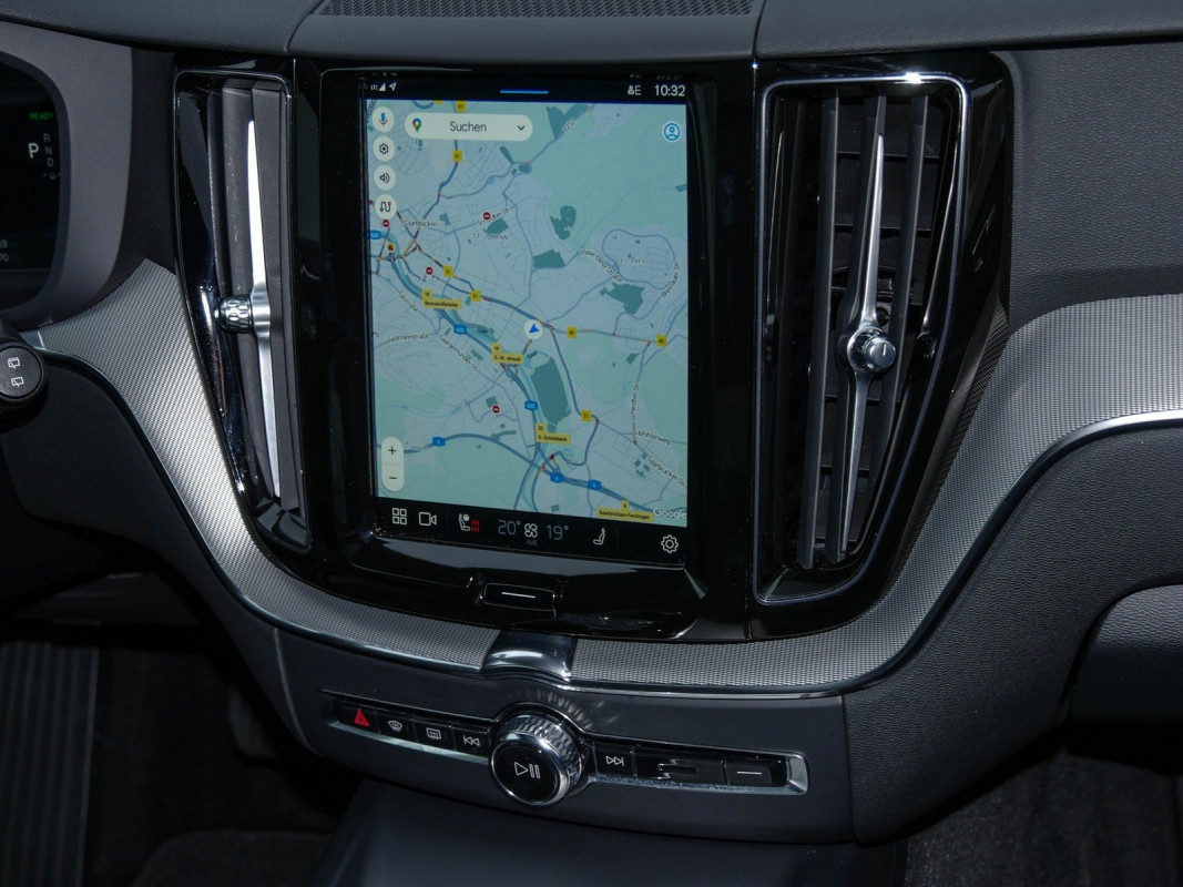 Volvo XC60 T6 Recharge AWD - SUV/Off-road - Schwarz - Gebrauchtwagen - Bild 9