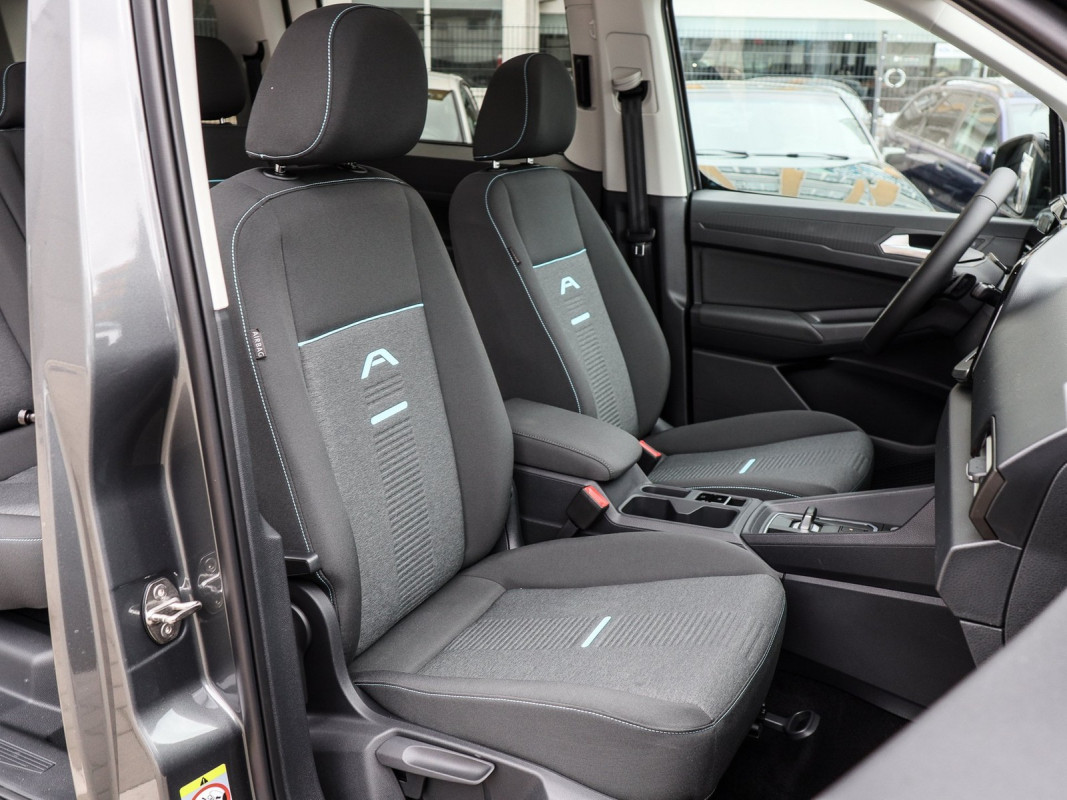 Ford Grand Tourneo Connect Active PHEV - Van/Minibus - Grau - Neuwagen - Bild 6