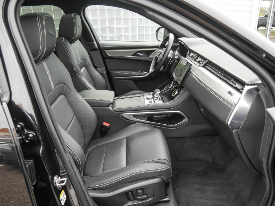 Jaguar F-PACE D300 R-Dynamic SE 90th Anniversary Edition - SUV/Off-road - Schwarz - Gebrauchtwagen - Bild 3