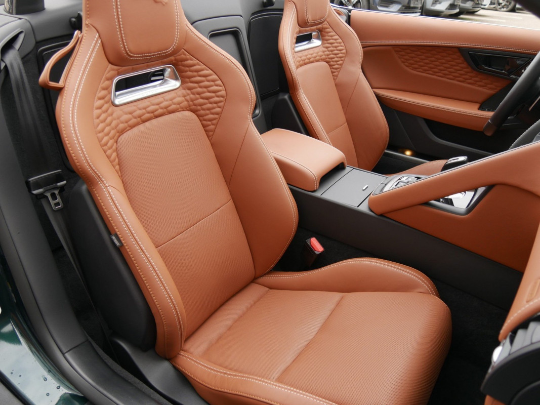 Jaguar F-TYPE Cabriolet P450 75 R-Dynamic RWD - Cabrio/Roadster - Grün - Gebrauchtwagen - Bild 5