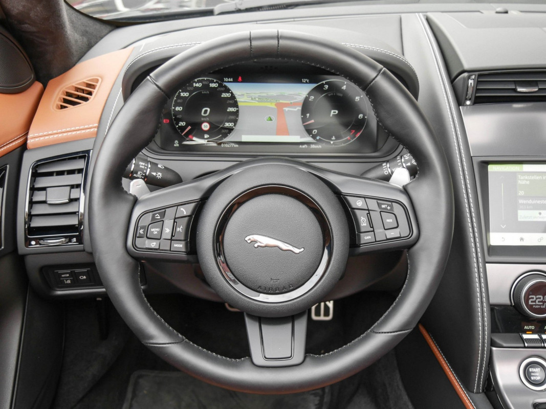 Jaguar F-TYPE Cabriolet P450 75 R-Dynamic RWD - Cabrio/Roadster - Grün - Gebrauchtwagen - Bild 11