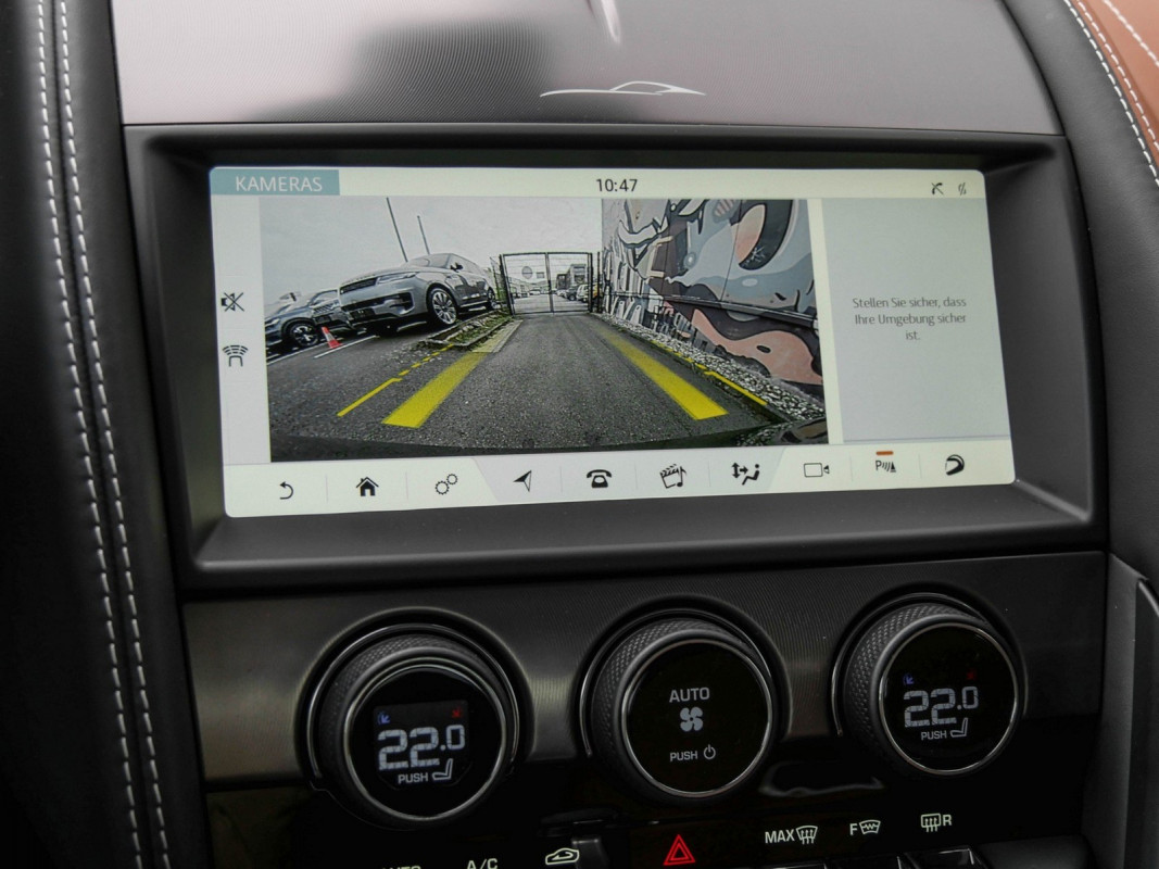 Jaguar F-TYPE Cabriolet P450 75 R-Dynamic RWD - Cabrio/Roadster - Grün - Gebrauchtwagen - Bild 13