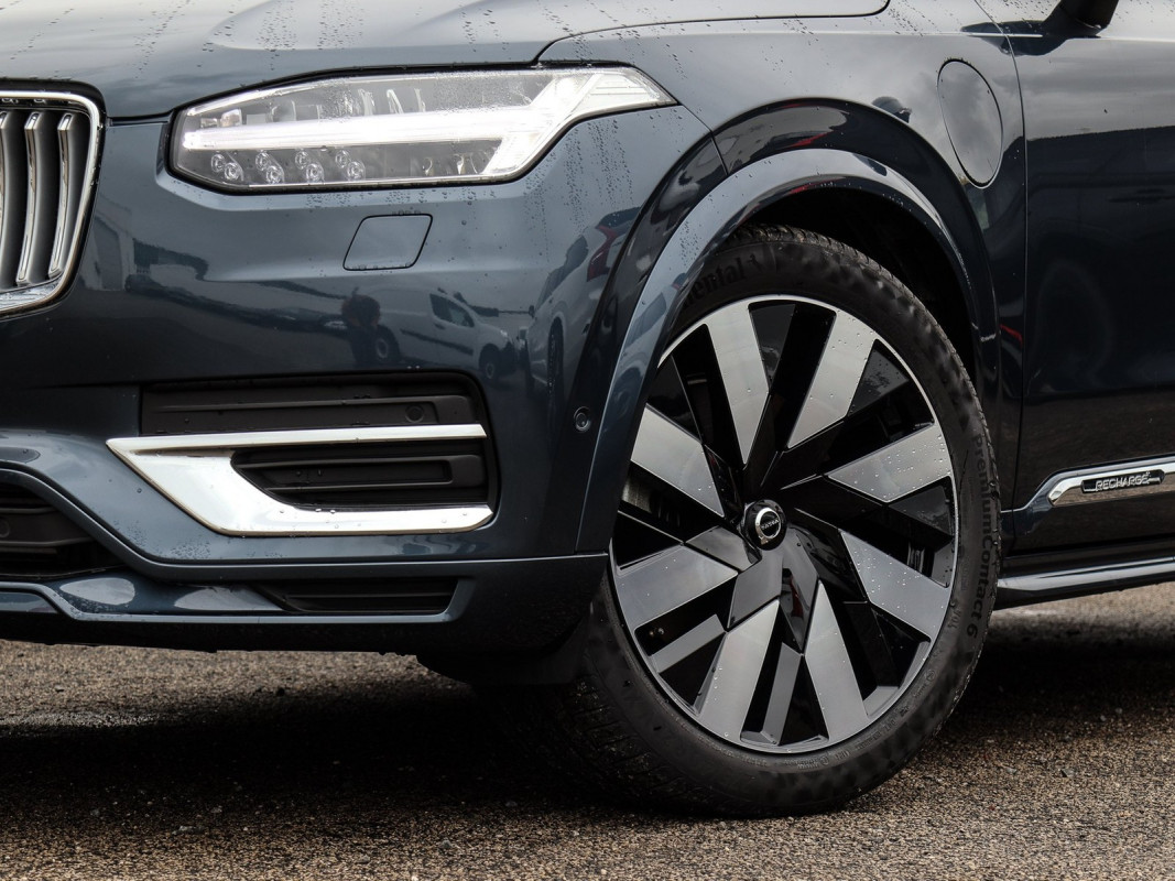 Volvo XC90 T8 AWD Plug-In Hybrid - SUV/Off-road - Blau - Gebrauchtwagen - Bild 6