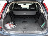 Volvo XC90 T8 AWD Plug-In Hybrid - SUV/Off-road - Blau - Gebrauchtwagen - Bild 11