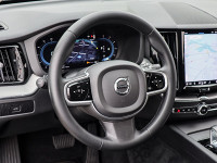 Volvo XC60 B4 Diesel Plus Bright 2WD - SUV/Off-road - Schwarz - Gebrauchtwagen - Bild 10