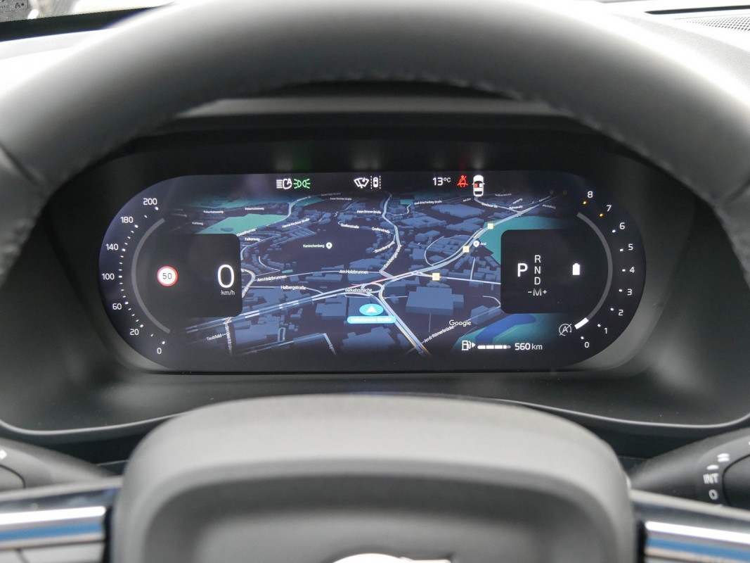 Volvo XC40 - SUV/Off-road - Schwarz - Gebrauchtwagen - Bild 12