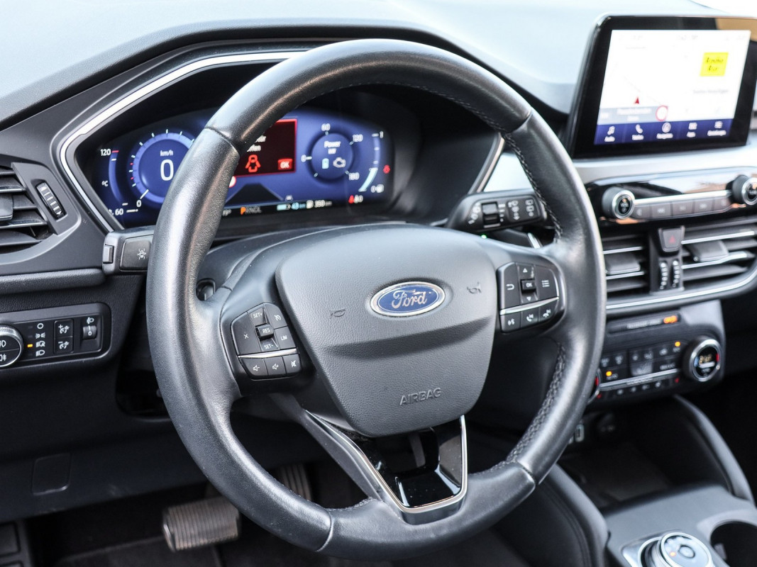 Ford Kuga - SUV/Off-road - Schwarz - Gebrauchtwagen - Bild 11