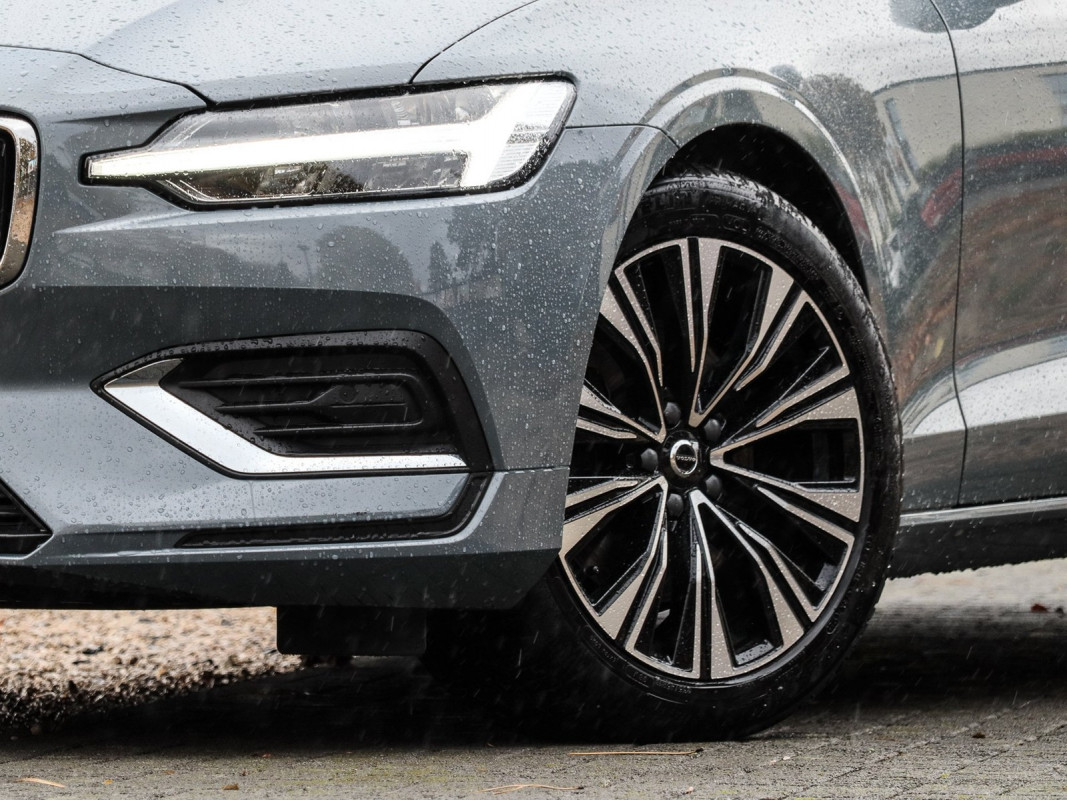 Volvo V60 B4 Diesel - Kombi - Grau - Gebrauchtwagen - Bild 6