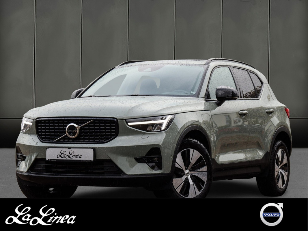 Volvo XC40 T5 - SUV/Off-road - Grün - Gebrauchtwagen - Bild 1