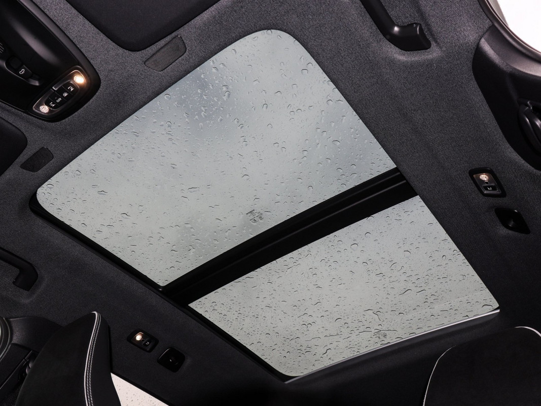 Volvo XC40 T5 - SUV/Off-road - Grün - Gebrauchtwagen - Bild 13