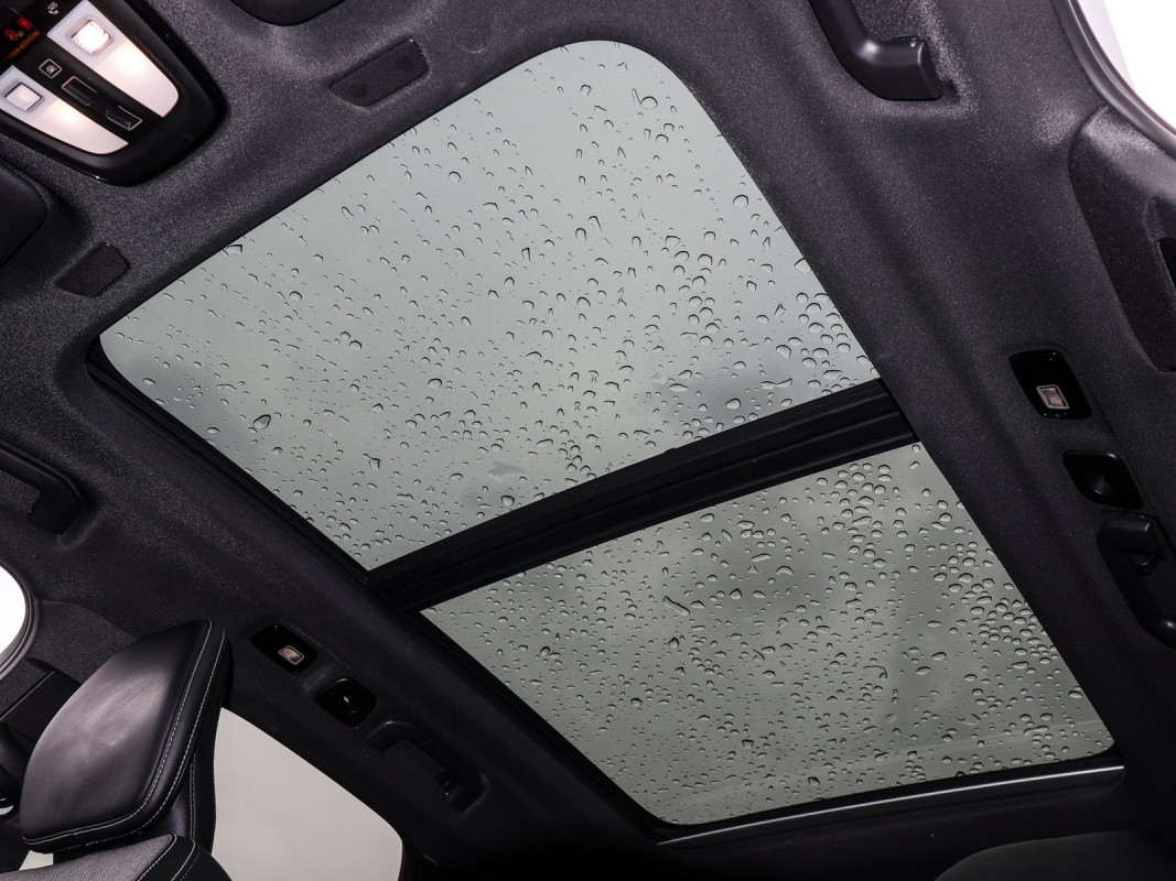 Volvo XC60 T6 - SUV/Off-road - Weiss - Gebrauchtwagen - Bild 12