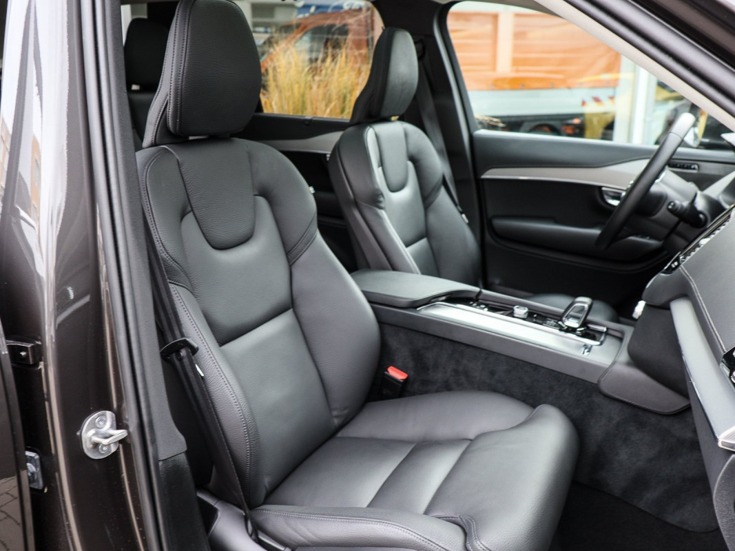 Volvo XC90 T8 AWD Plug-In Hybrid - SUV/Off-road - Grau - Gebrauchtwagen - Bild 7