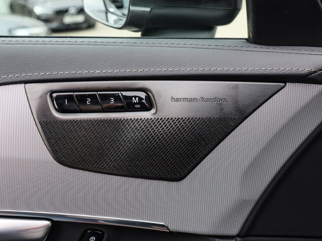 Volvo XC90 T8 AWD Plug-In Hybrid - SUV/Off-road - Grau - Gebrauchtwagen - Bild 15