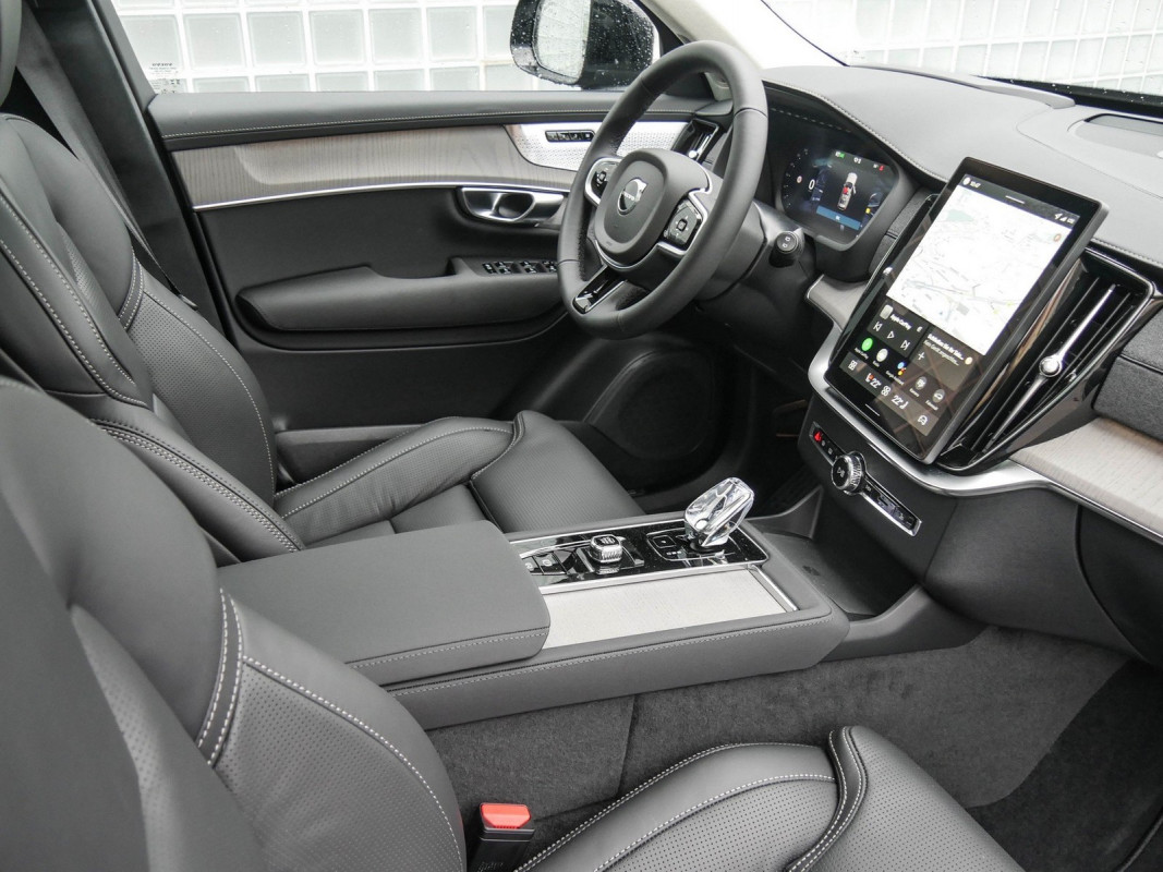 Volvo XC90 - SUV/Off-road - Schwarz - Gebrauchtwagen - Bild 3