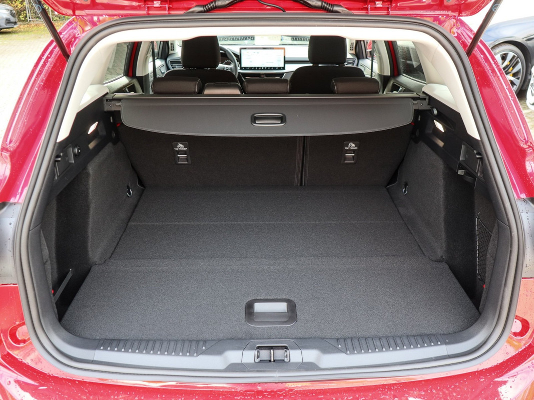 Ford Focus Turnier 1.0 EcoBoost - Kombi - Rot - Neuwagen - Bild 11