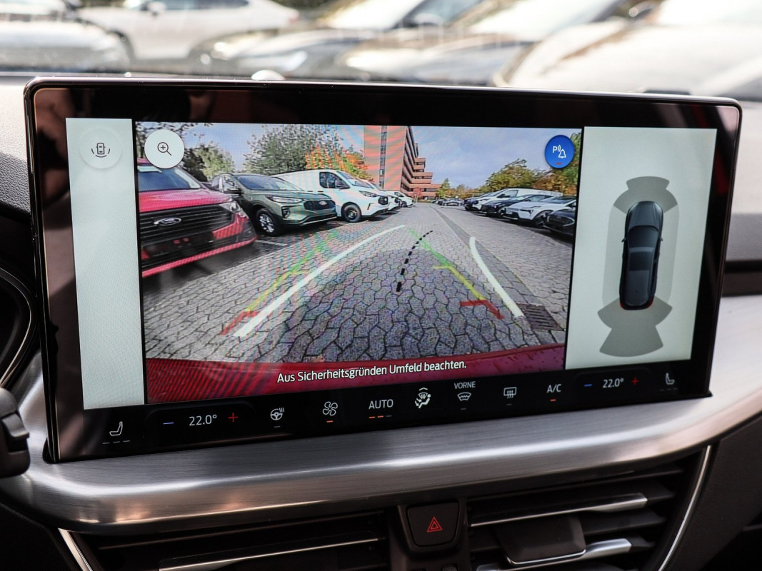 Ford Focus Turnier 1.0 EcoBoost - Kombi - Rot - Neuwagen - Bild 12