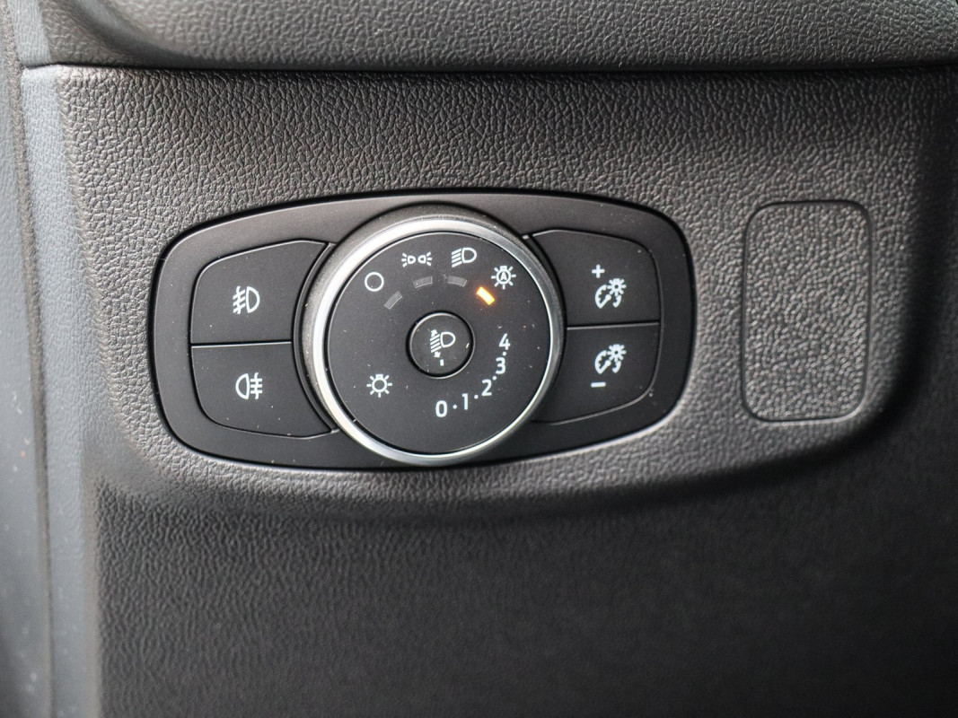 Ford Focus Turnier 1.0 EcoBoost - Kombi - Weiss - Neuwagen - Bild 14