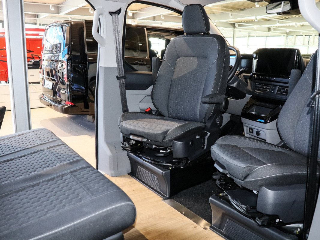 Ford Nugget Titanium Automatik 320L1 - Wohnmobil - Grau - Neuwagen - Bild 9