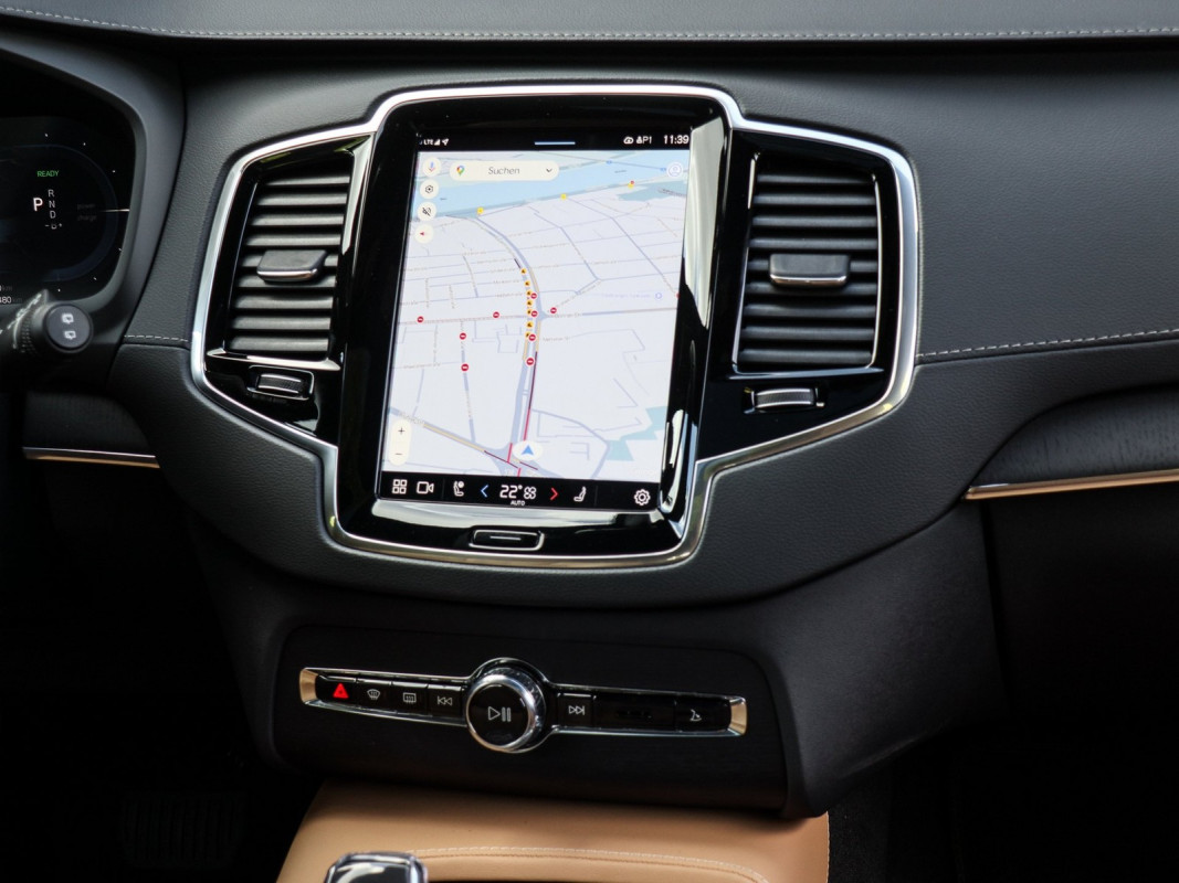 Volvo XC90 T8 AWD Recharge - SUV/Off-road - Schwarz - Gebrauchtwagen - Bild 9