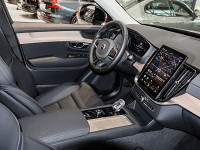 Volvo XC90 T8 AWD Recharge Reskin - SUV/Off-road - Braun - Gebrauchtwagen - Bild 3