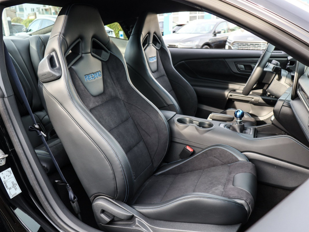 Ford Mustang Fastback - Sportwagen/Coupé - Schwarz - Neuwagen - Bild 6