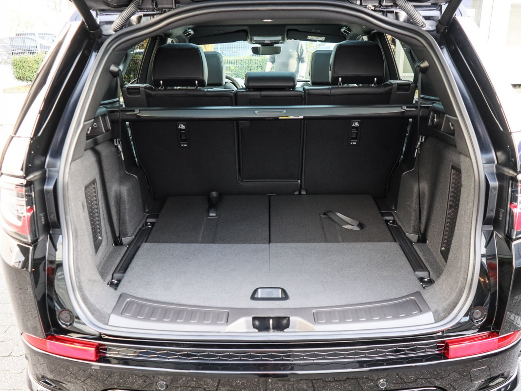 Land Rover Discovery Sport D165 Dynamic SE - SUV/Off-road - Schwarz - Neuwagen - Bild 14