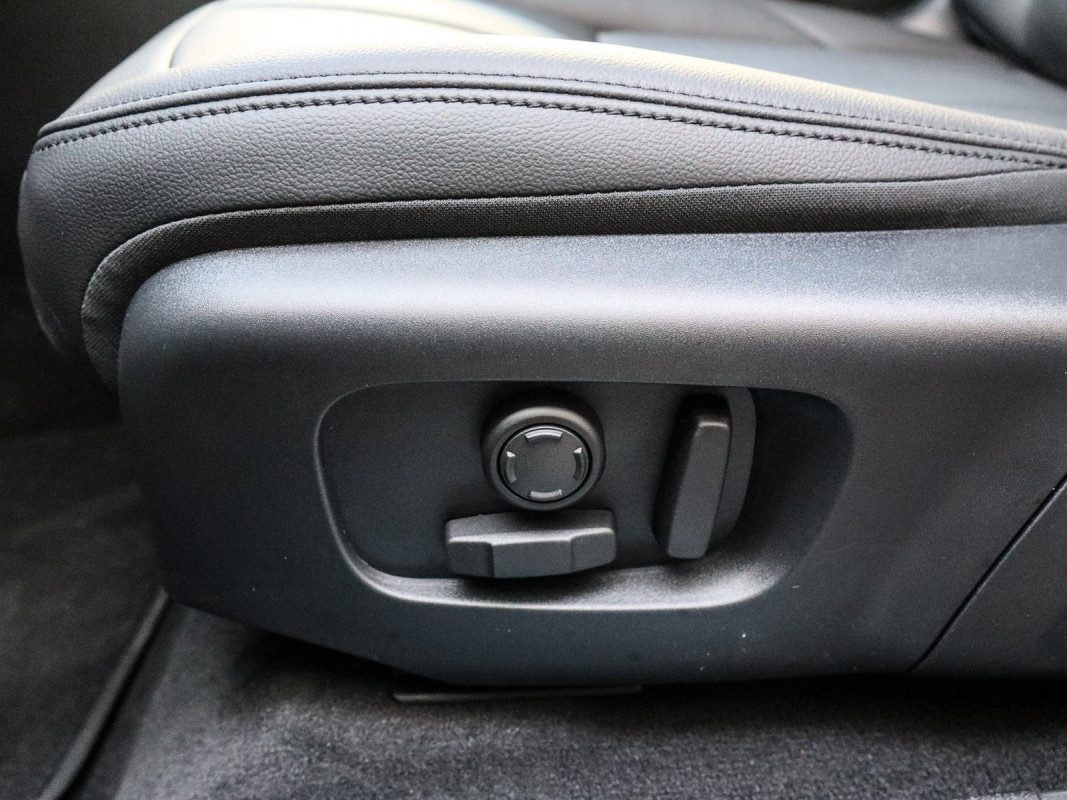 Land Rover Range Rover Evoque - SUV/Off-road - Schwarz - Gebrauchtwagen - Bild 11