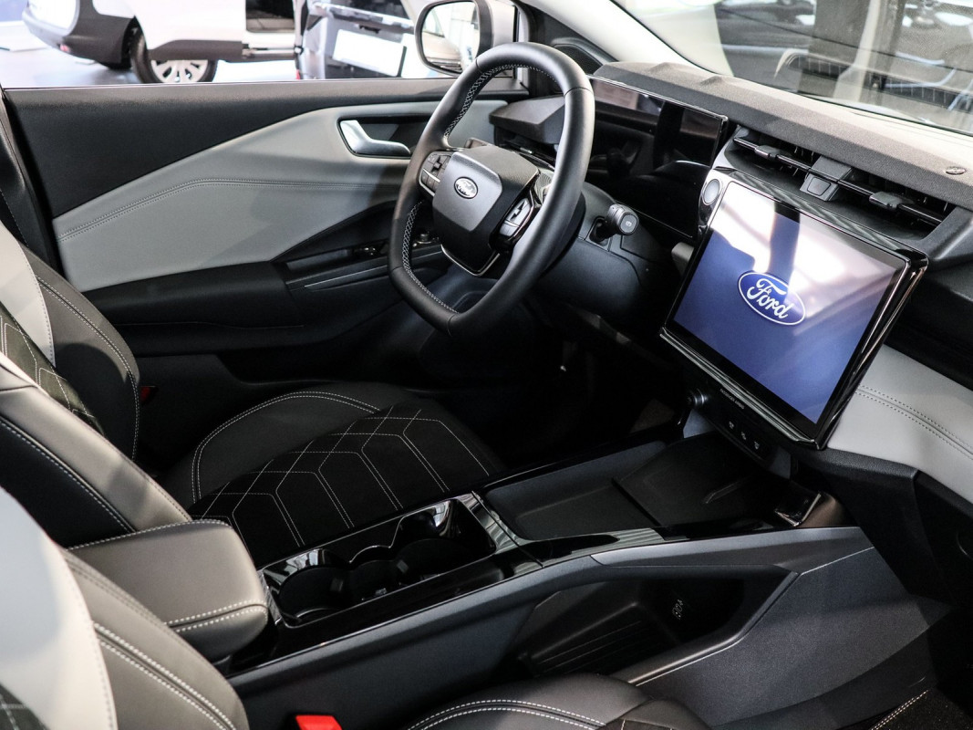 Ford Puma Gen-E - SUV/Off-road - Grau - Neuwagen - Bild 3