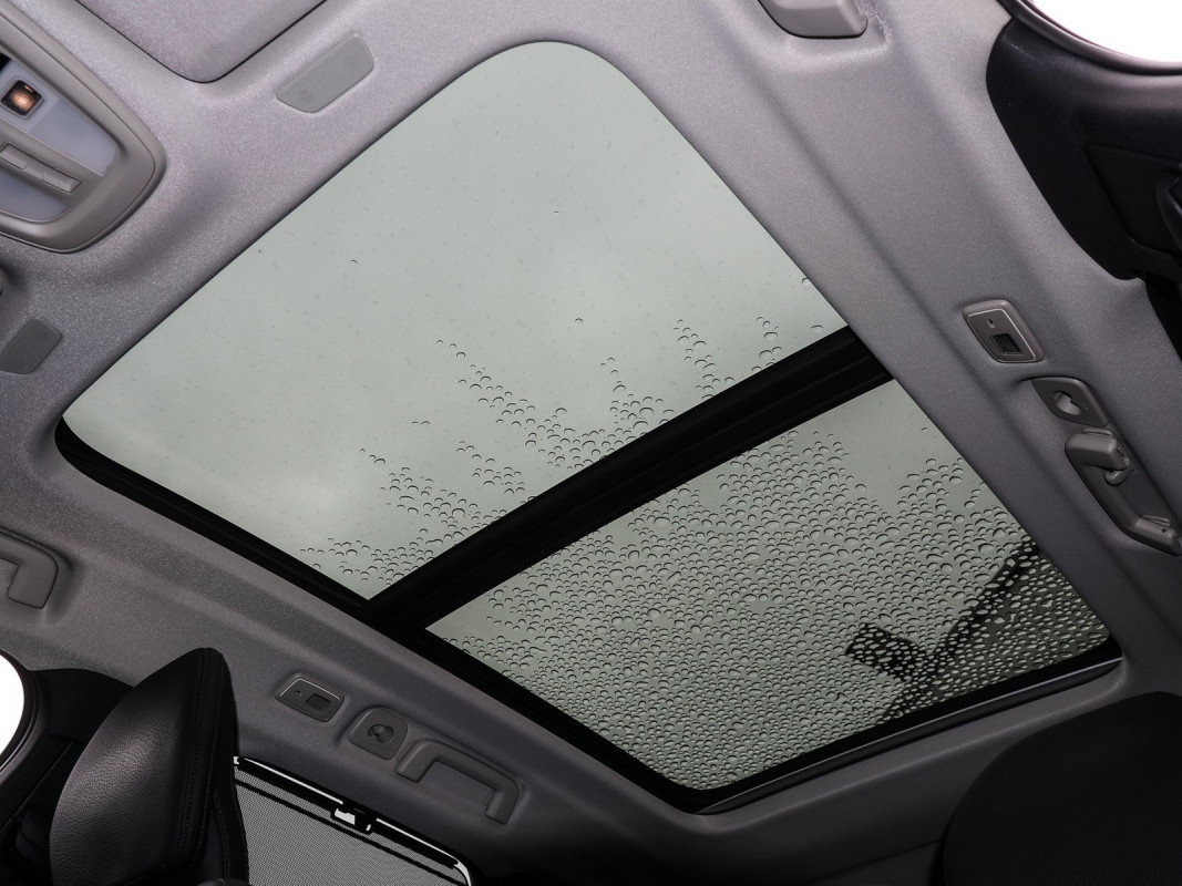 Volvo V90 T6 Recharge AWD - Kombi - Blau - Gebrauchtwagen - Bild 12