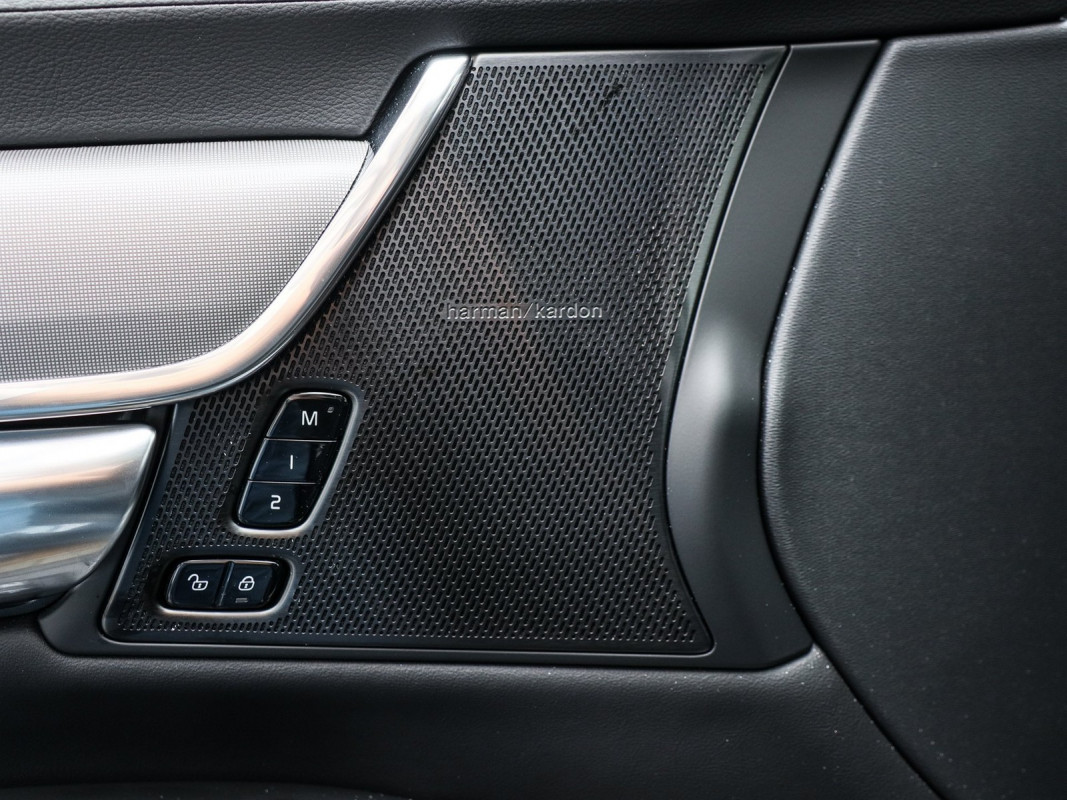 Volvo V90 T6 Recharge AWD - Kombi - Blau - Gebrauchtwagen - Bild 14