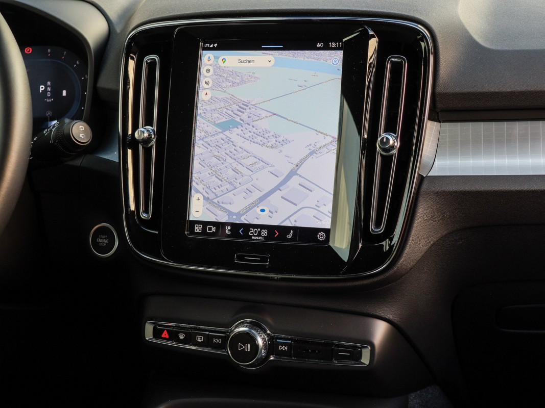 Volvo XC40 B3 (B) - SUV/Off-road - Schwarz - Gebrauchtwagen - Bild 9