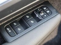 Volvo XC40 B3 (B) - SUV/Off-road - Schwarz - Gebrauchtwagen - Bild 15