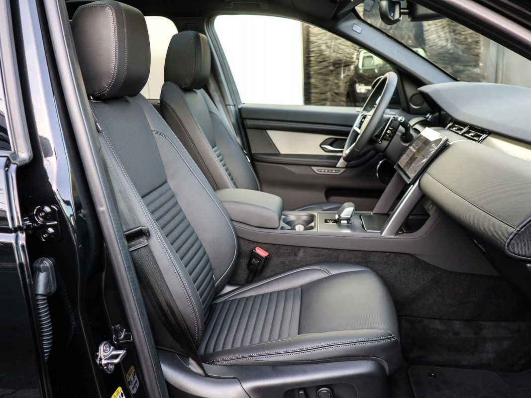 Land Rover Discovery Sport D165 Dynamic SE - SUV/Off-road - Schwarz - Neuwagen - Bild 3