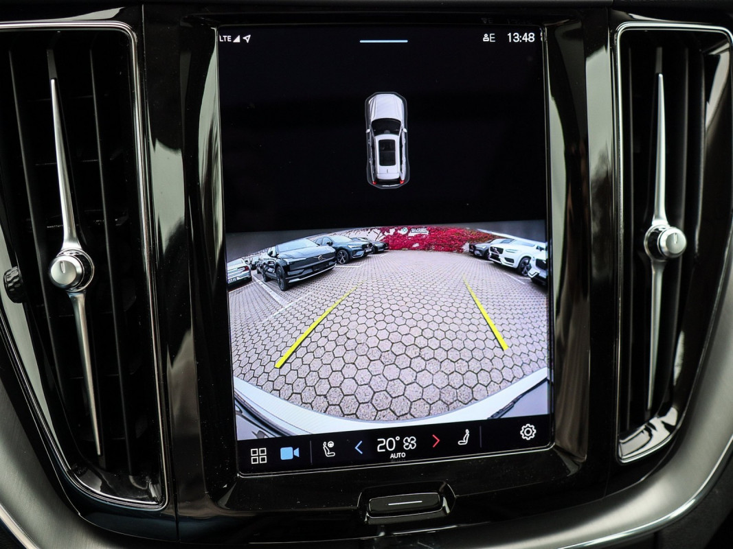 Volvo XC60 T6 Inscription Expression - SUV/Off-road - Silber - Gebrauchtwagen - Bild 14