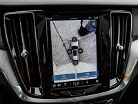 Volvo V60 Plug-In Hybrid AWD - Kombi - Schwarz - Gebrauchtwagen - Bild 14