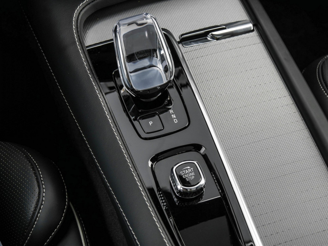 Volvo XC90 - SUV/Off-road - Weiss - Gebrauchtwagen - Bild 12