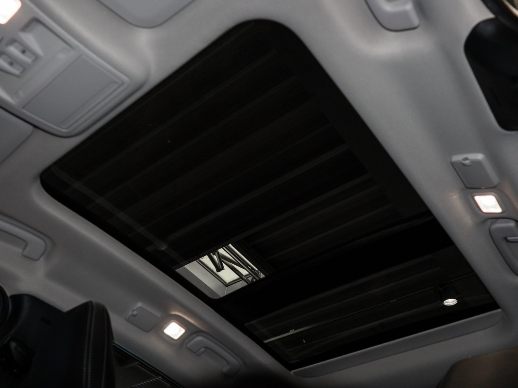 Ford Kuga - SUV/Off-road - Grün - Neuwagen - Bild 12