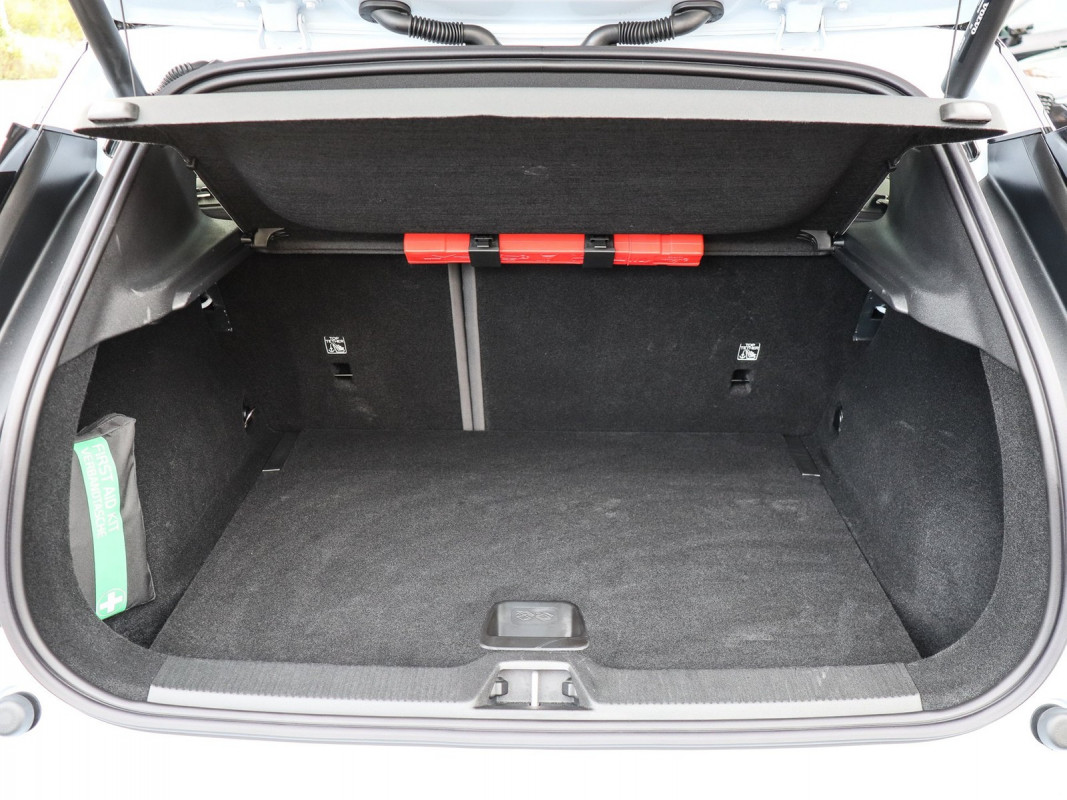 Volvo EX30 Twin Performance - SUV/Off-road - Blau - Gebrauchtwagen - Bild 11