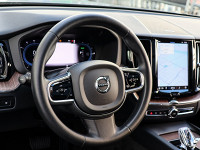 Volvo XC60 T6 AWD Recharge - SUV/Off-road - Grau - Gebrauchtwagen - Bild 10